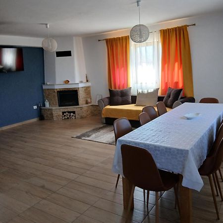 Casa Loredana Cîrţişoara Εξωτερικό φωτογραφία