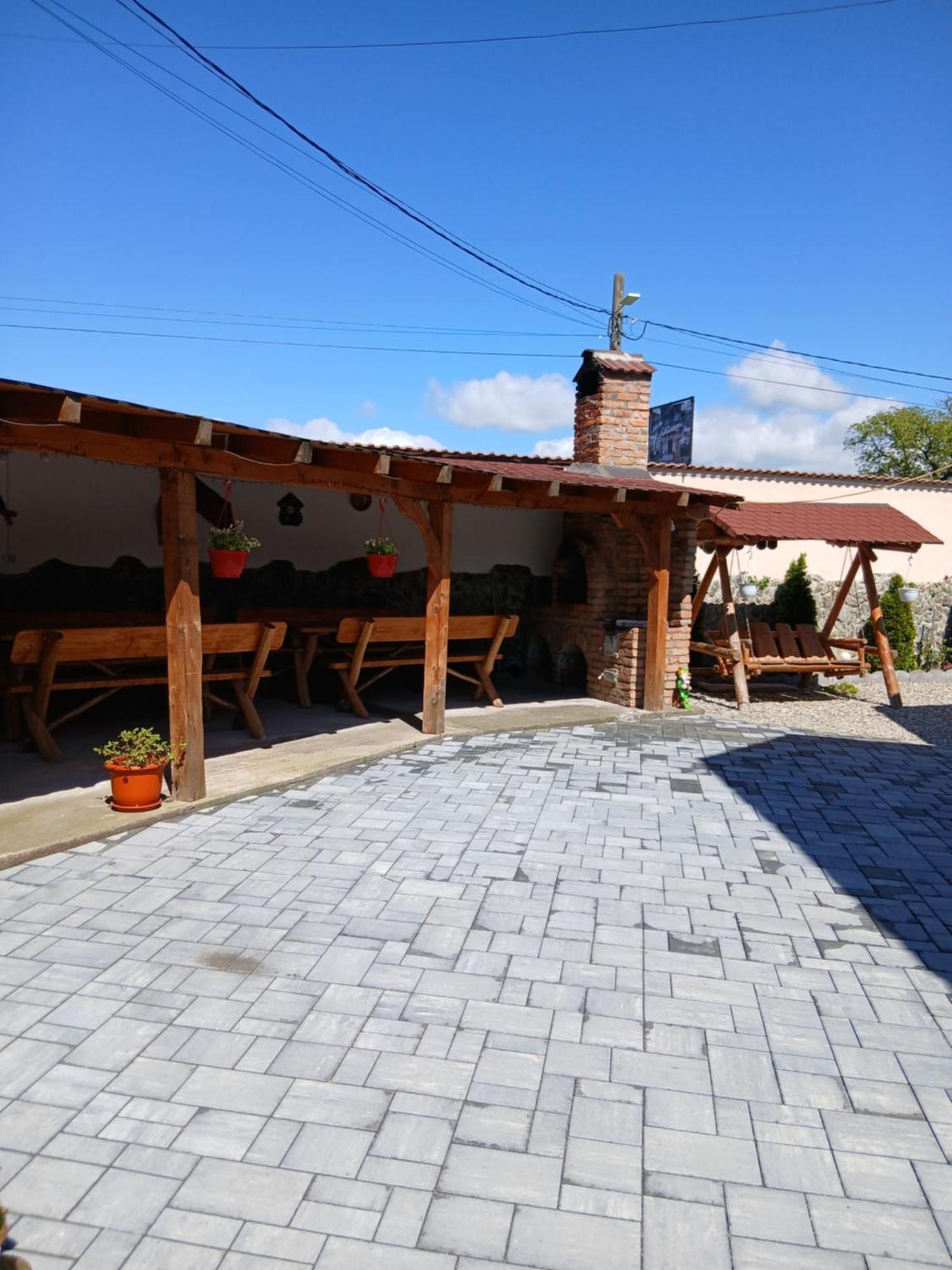 Casa Loredana Cîrţişoara Εξωτερικό φωτογραφία